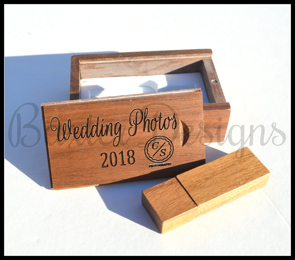 USB Box with engraved logo and Title - Perfect for photographers to give to clients